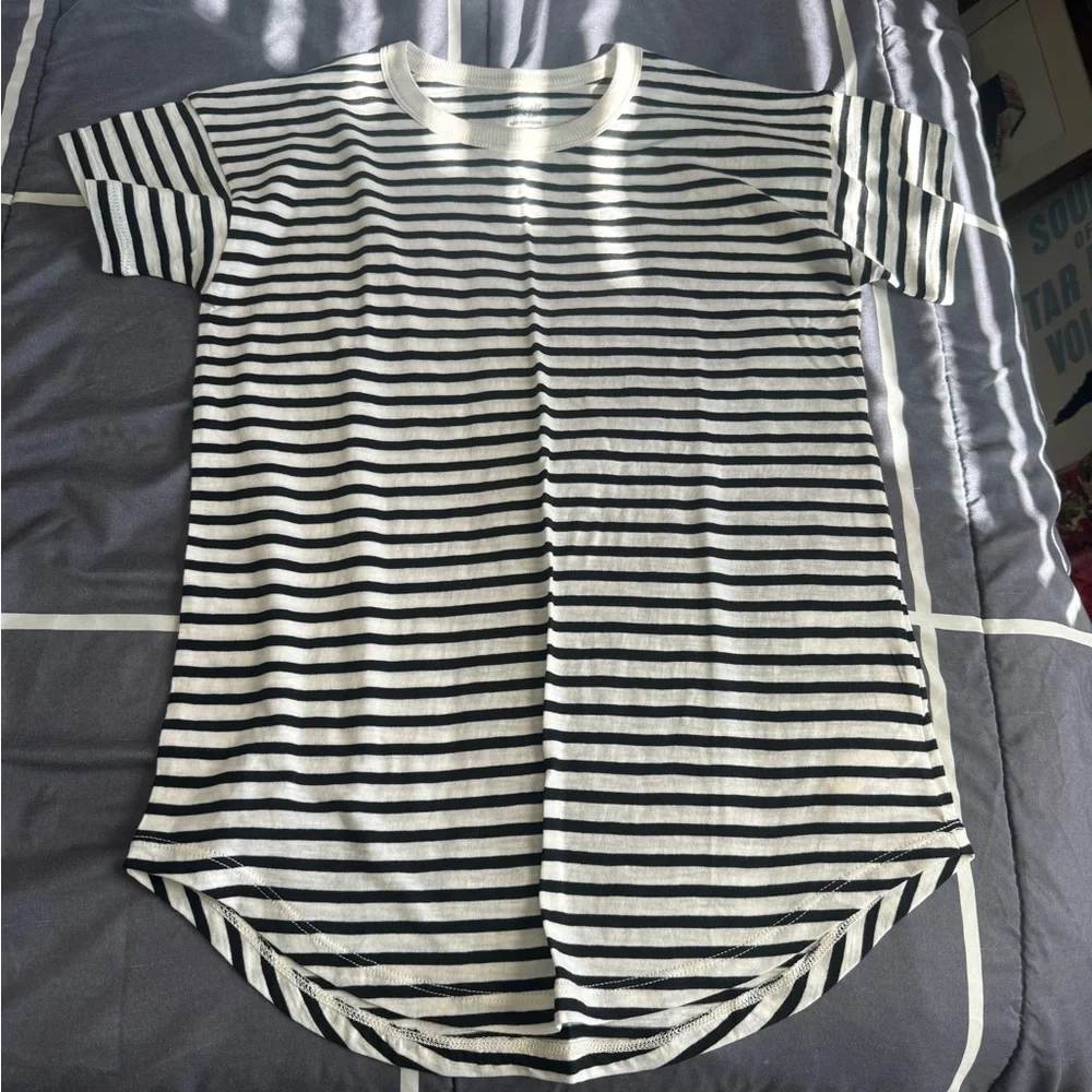 New! Madewell T-Shirt Black and White Striped size XS